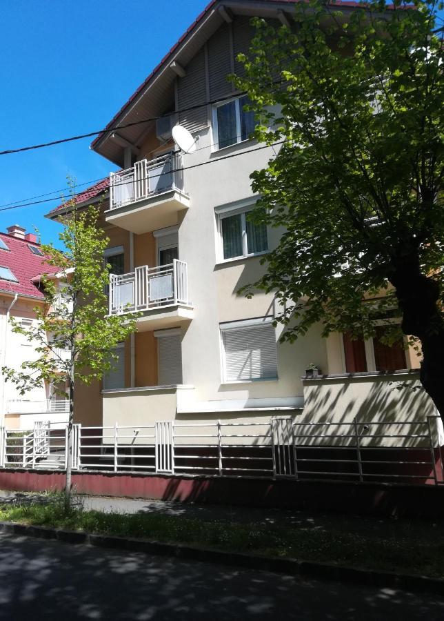 Heviz Lake Apartman Exterior photo